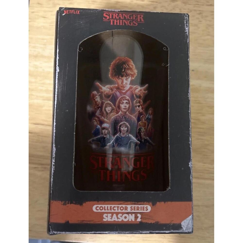 STRANGER THINGS Season 2 16 oz Plastic Tumbler Collector Cup Brand New Sealed